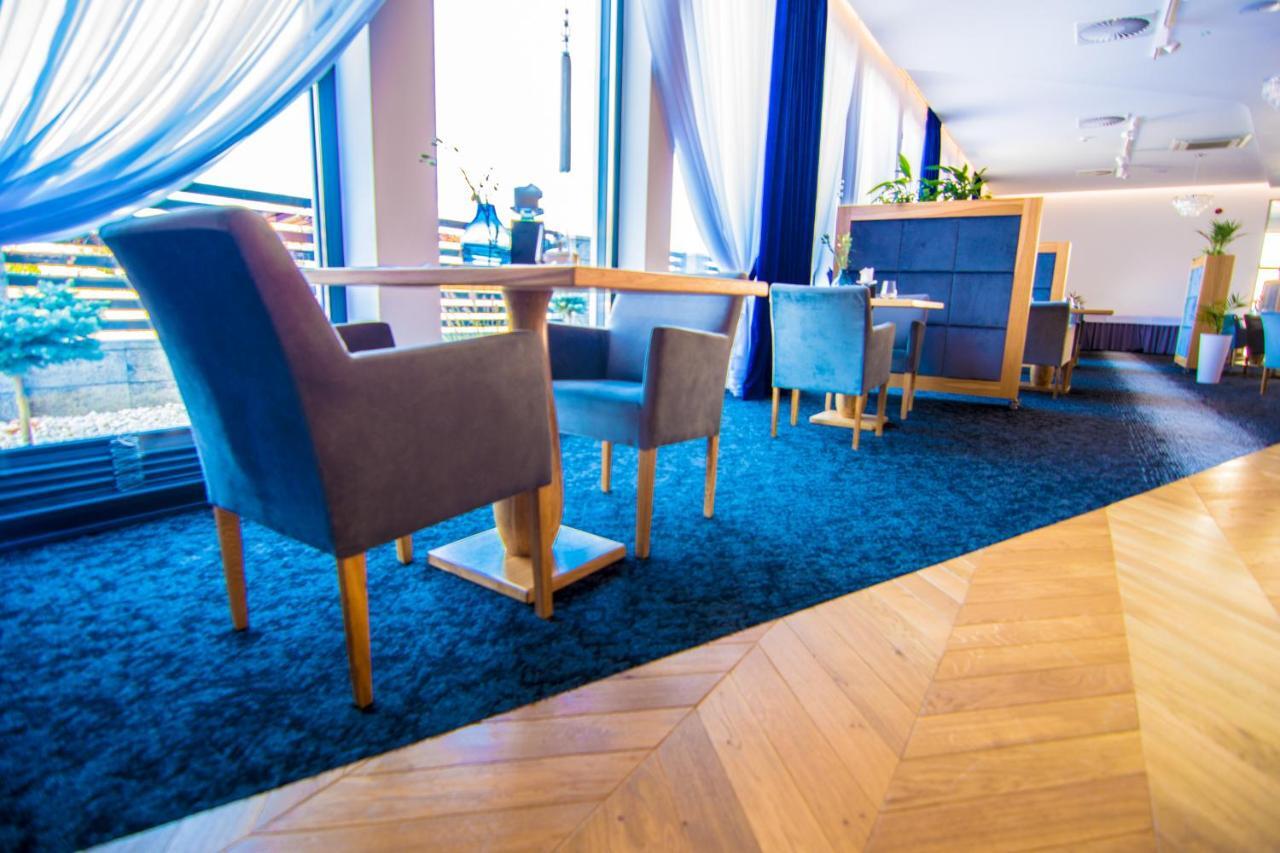 Hotel Sjesta Nowa Sol Buitenkant foto